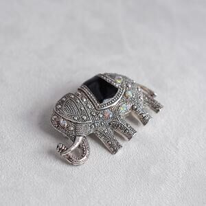 Vintage Elephant Brooch Silver Tone AB Crystals Black Enamel Gift Keepsake